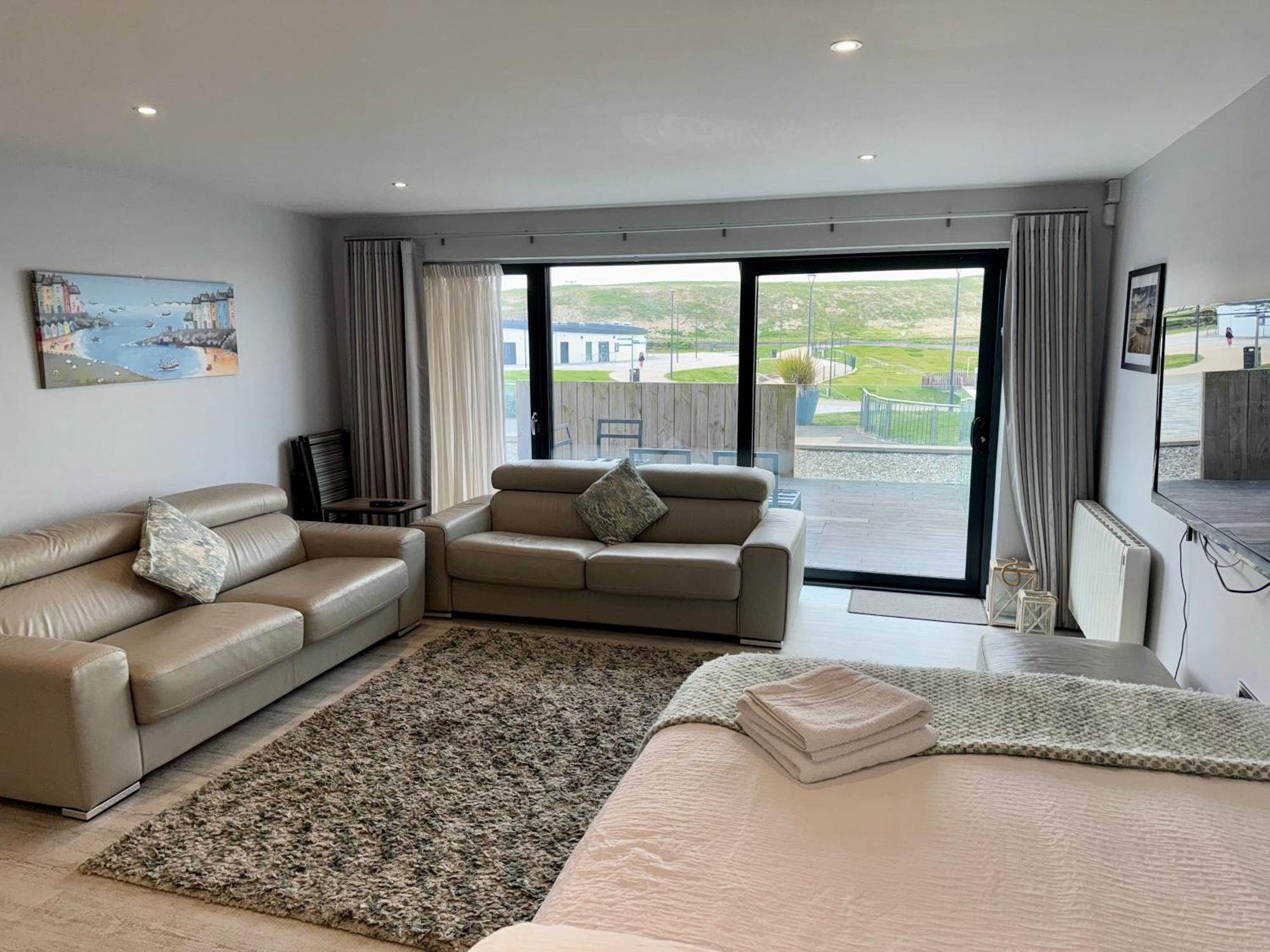 פורטראש The North Cove, 20M To The Sea, Modern Studio Apartment מראה חיצוני תמונה